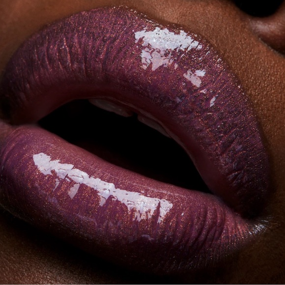 MAC Cosmetics Lipglass “ Love Child” - Picture 6 of 6